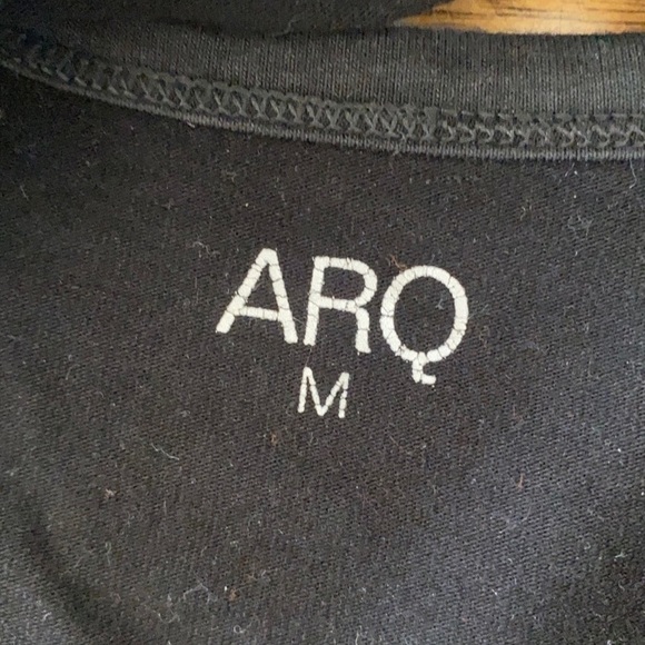 ARQ wide strap bra - Picture 3 of 3